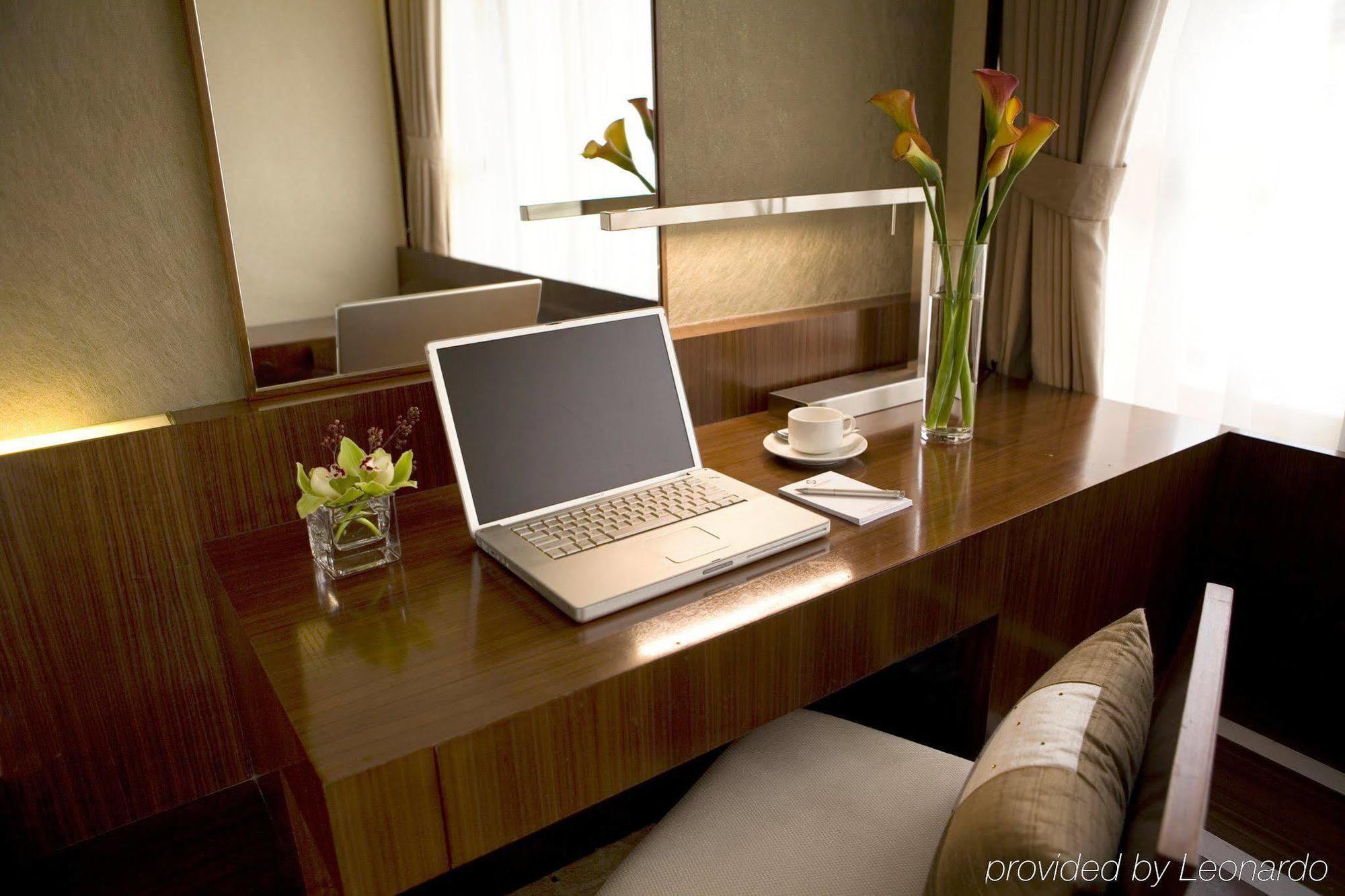 City Garden Hotel Hong Kong Exterior foto